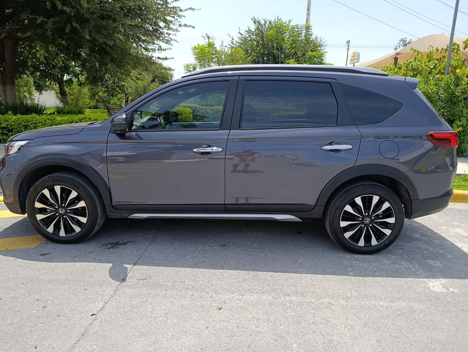 Honda BR-V con polarizado cerámico